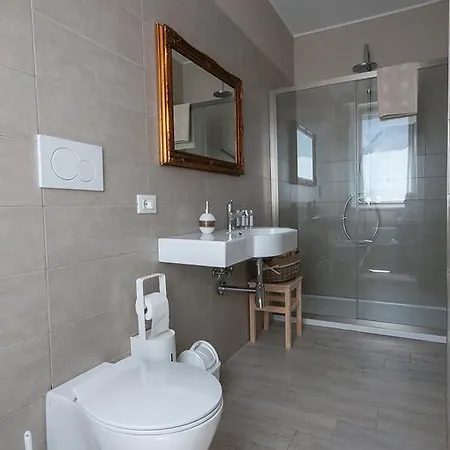 Alla Scaletta Guest house Mirandola